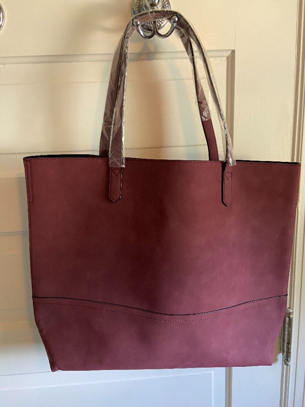 taylor tote by kelly carroll burgin, oprah favorite things tote, oversized burgu